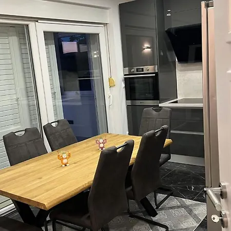 Jadranka Holiday home *